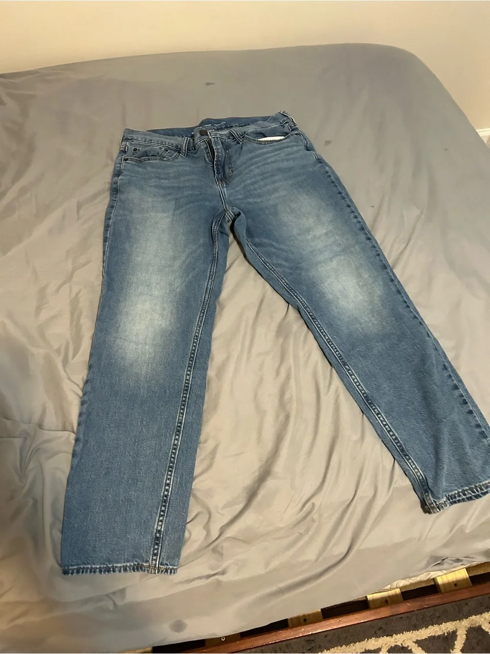 Old Navy Men's Blue Washed Straight-Leg Jeans